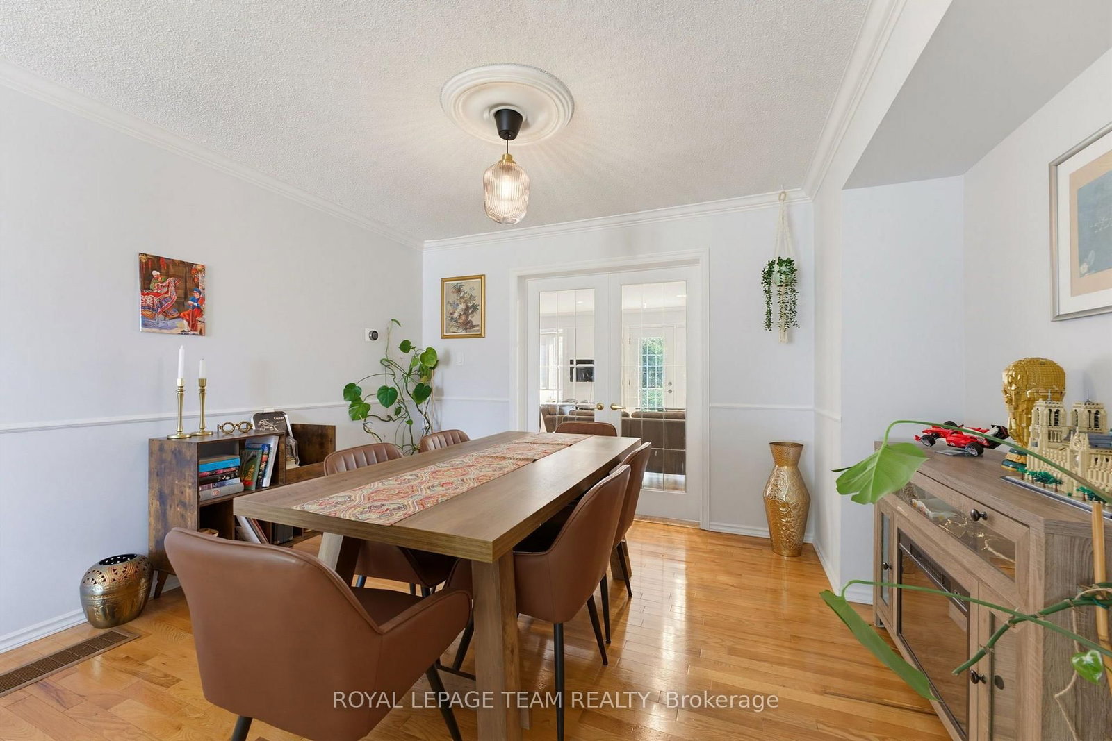 49 Owlshead Road • Munster, ON photo 13