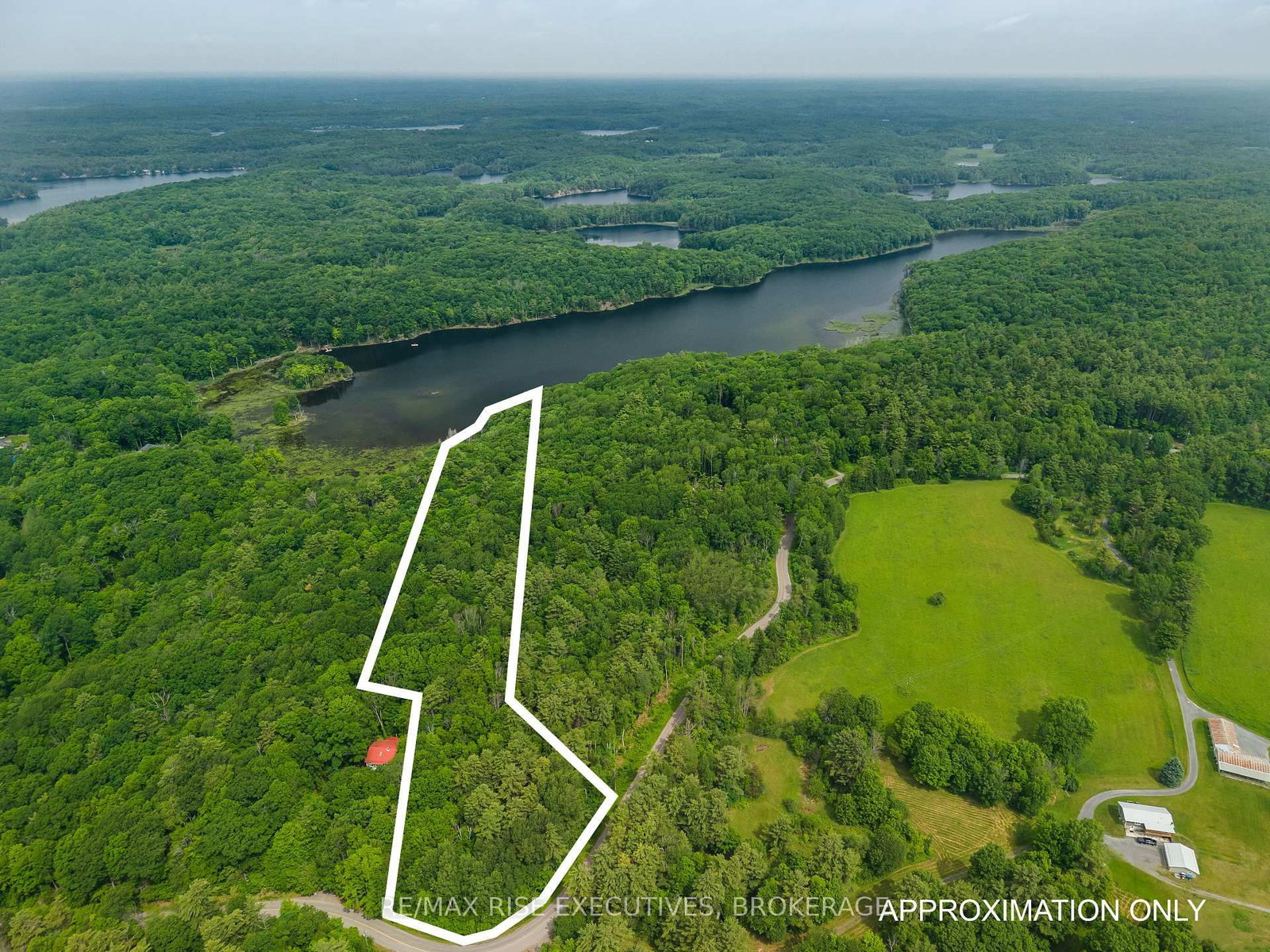 2120 Charlie Green Road • Perth Road, ON photo 2