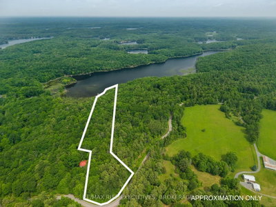 2120 Charlie Green Road • Perth Road, ON photo 2