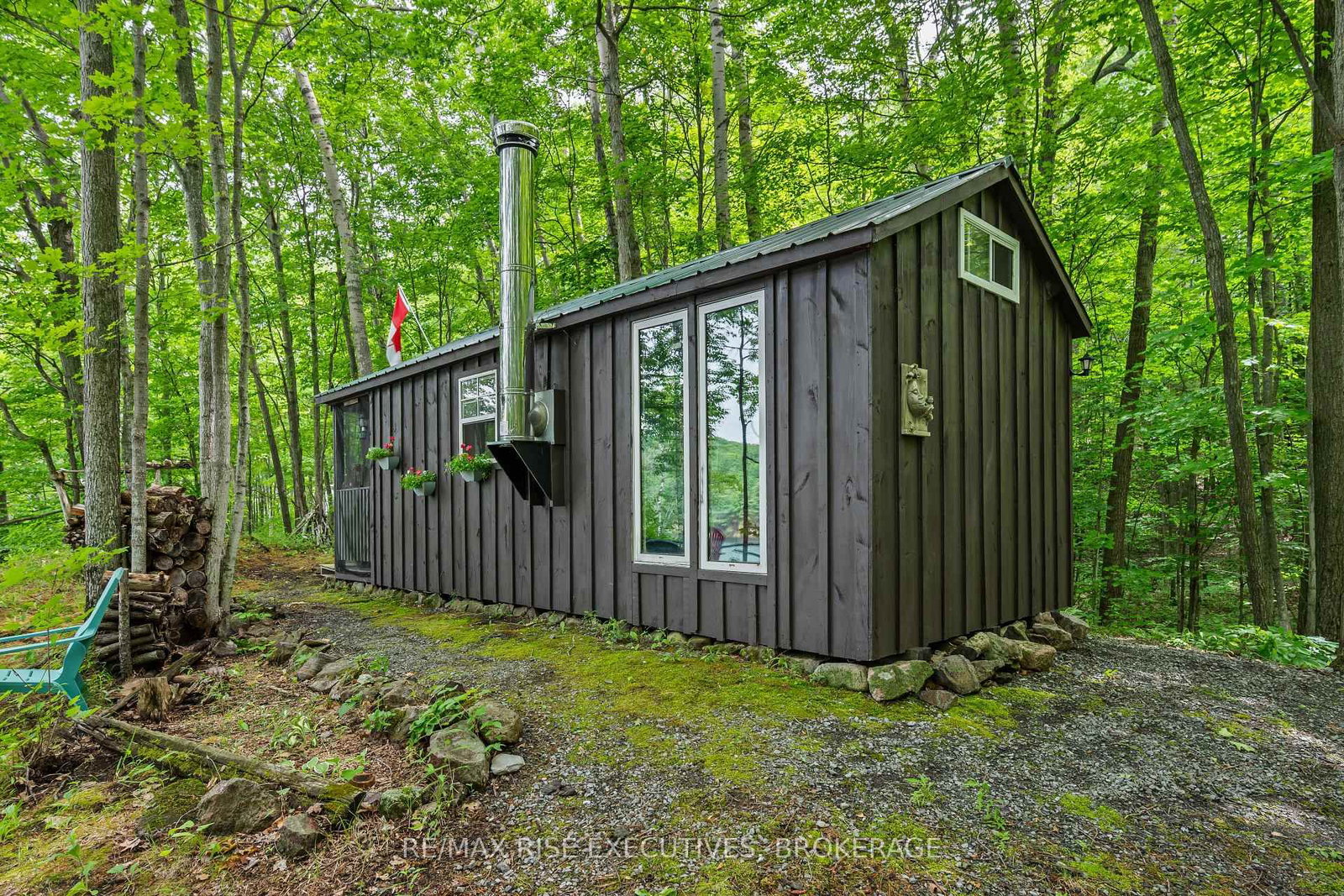2120 Charlie Green Road • Perth Road, ON photo 24