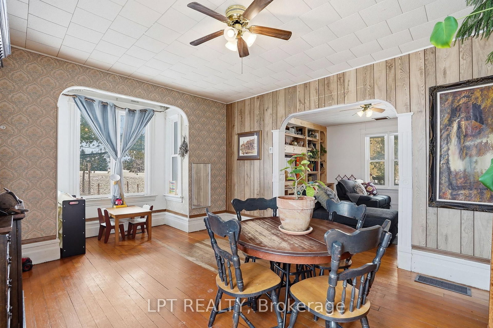 21630 Laggan-Glenelg Road • North Glengarry, ON photo 10