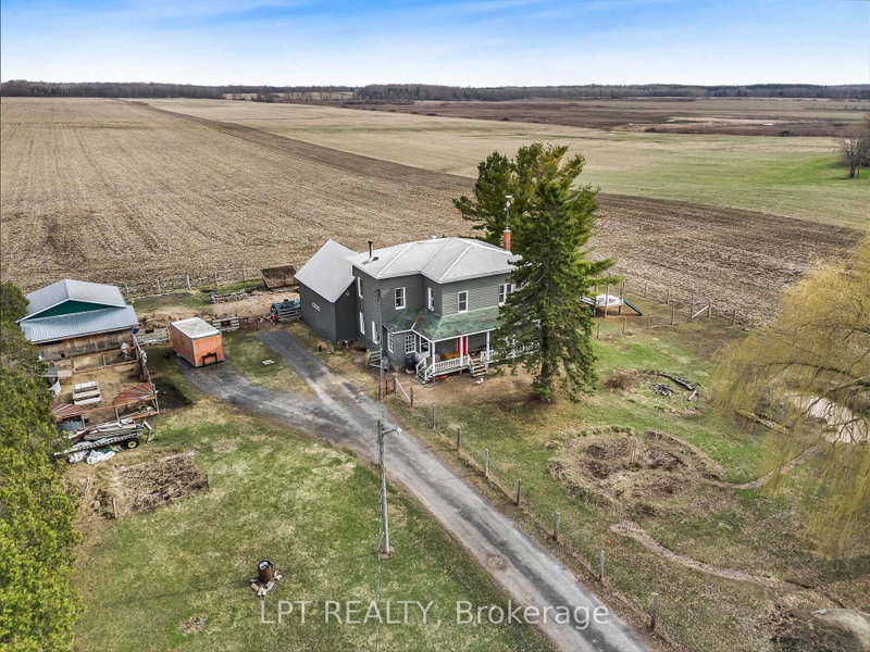 21630 Laggan-Glenelg Road
