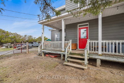 21630 Laggan-Glenelg Road • North Glengarry, ON photo 4
