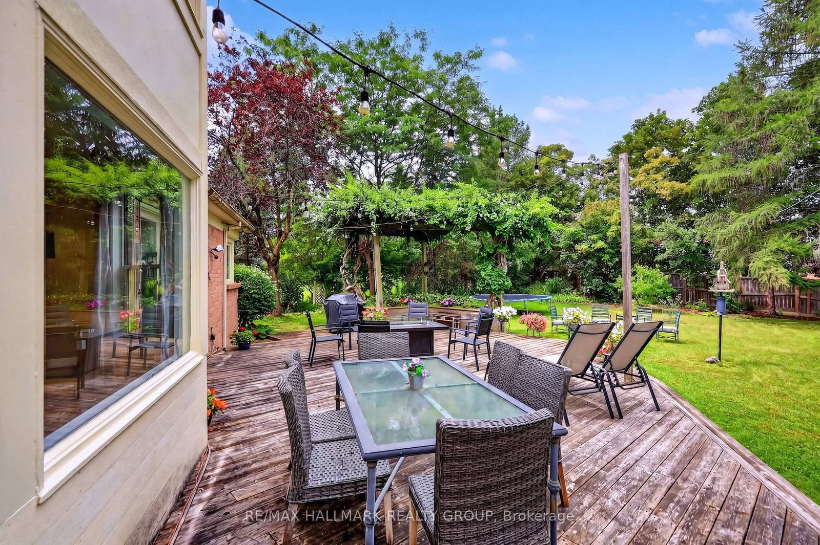 9 Kintail Court • Stittsville, ON photo 43