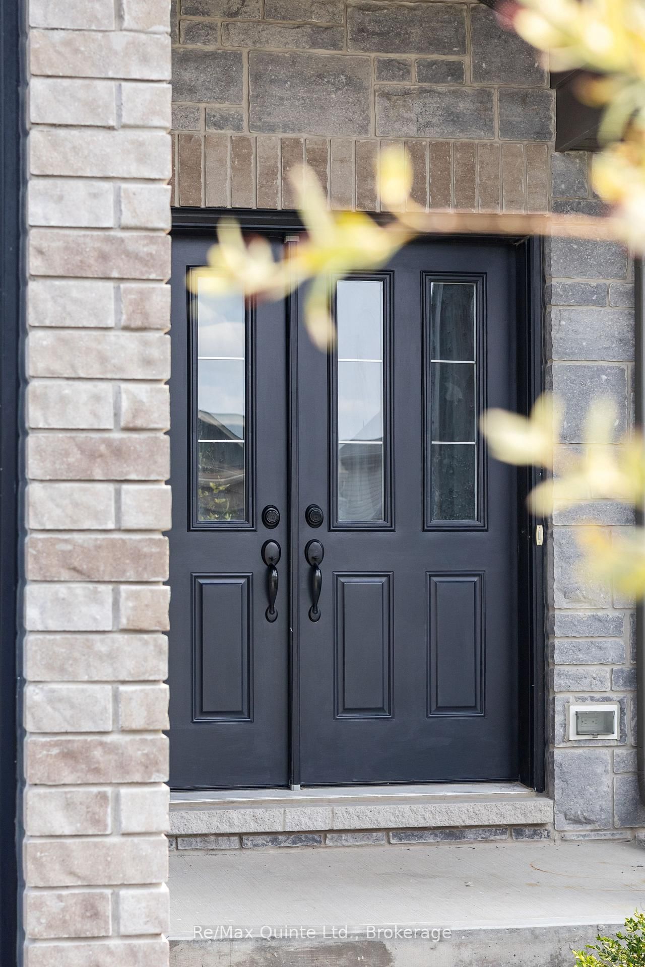 57 Hillside Meadow Drive • Quinte West, ON photo 10