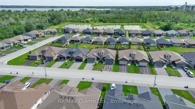 57 Hillside Meadow Drive • Quinte West, ON photo 5