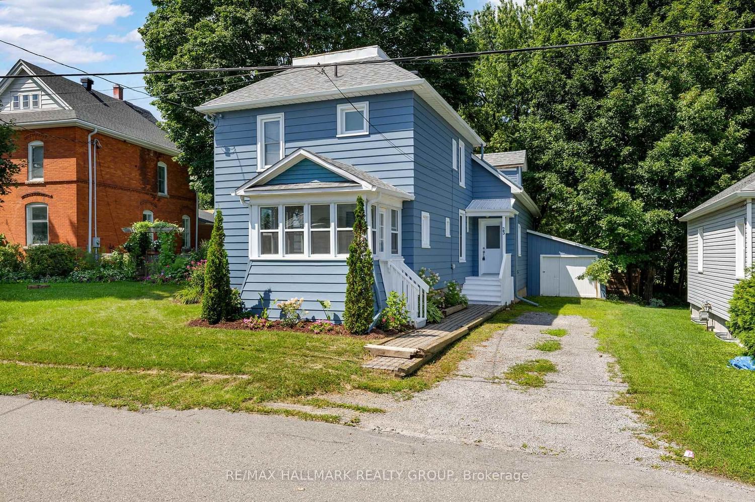 23 Victoria Avenue • North Grenville, ON photo 1