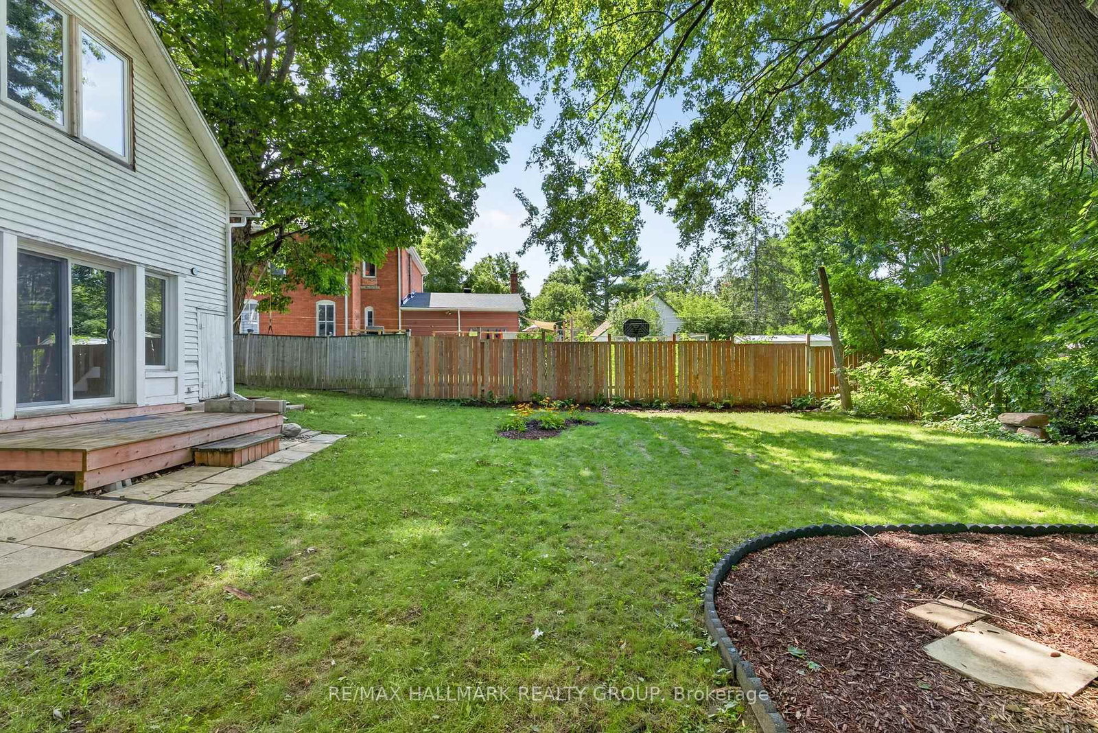23 Victoria Avenue • North Grenville, ON photo 45