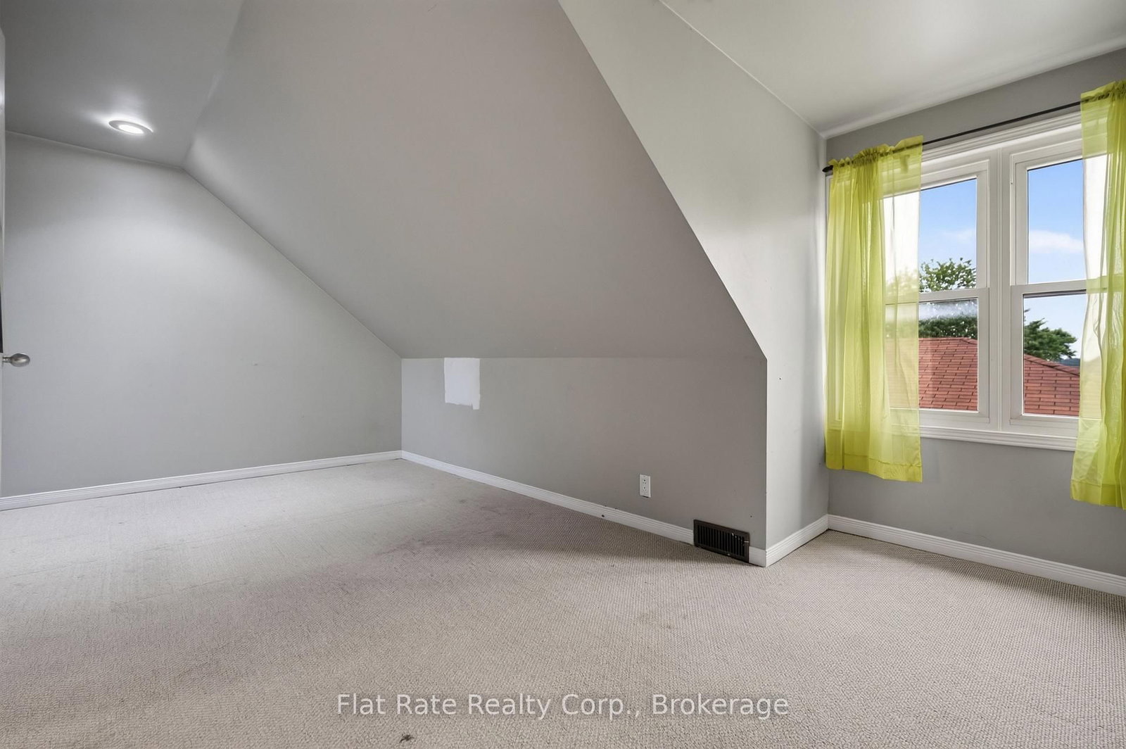 398 EDISON Avenue • Peterborough, ON photo 20