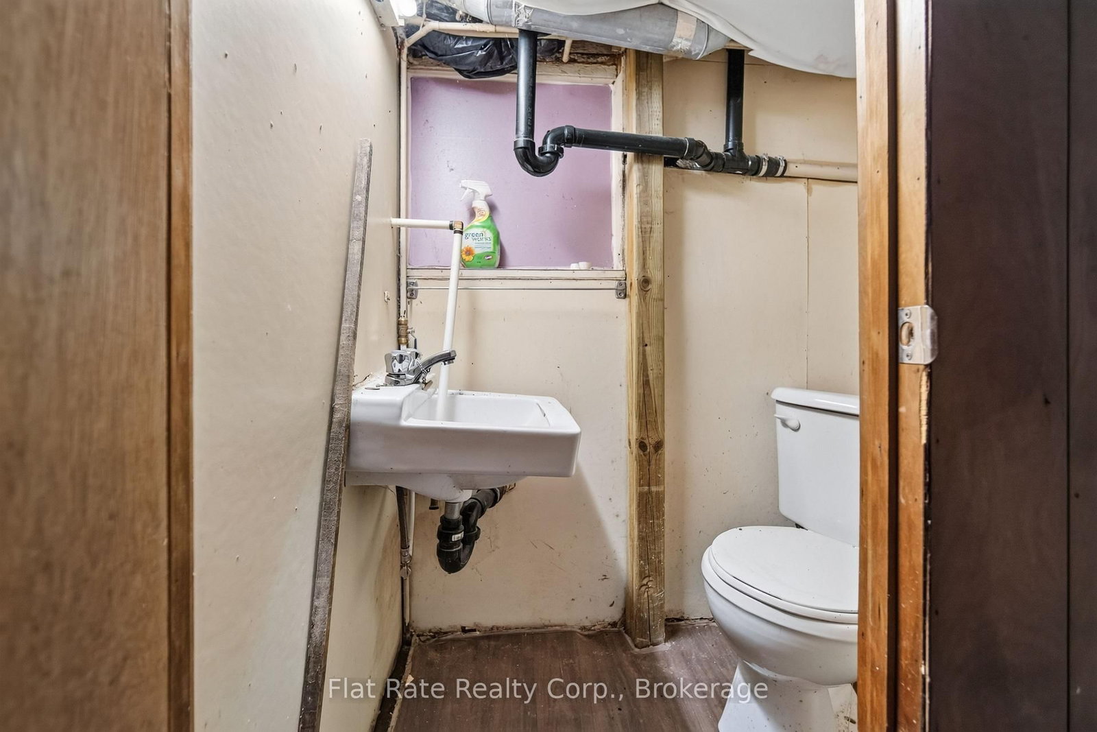 398 EDISON Avenue • Peterborough, ON photo 24