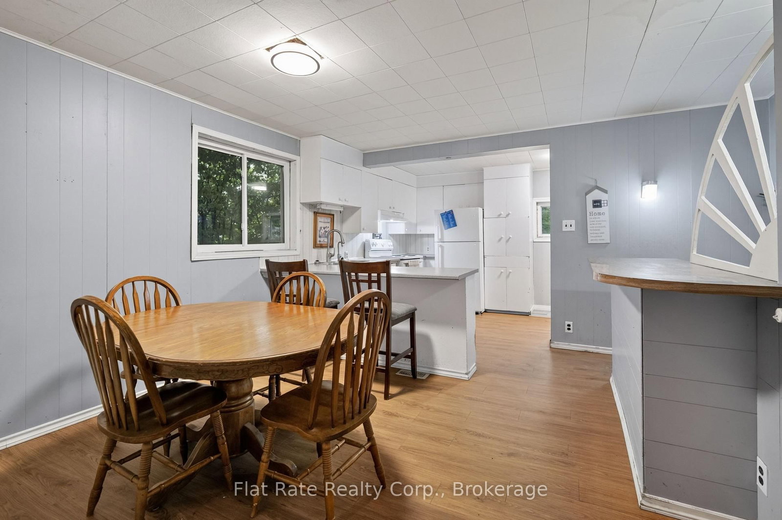 398 EDISON Avenue • Peterborough, ON photo 8