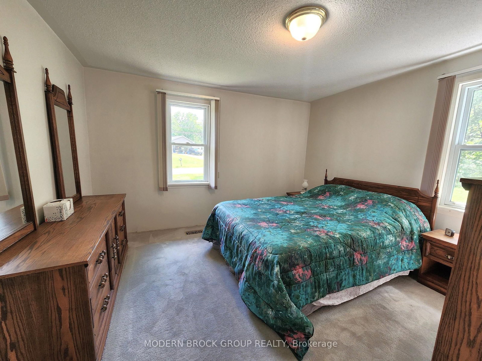 70 Victoria Road • Brockville, ON photo 17