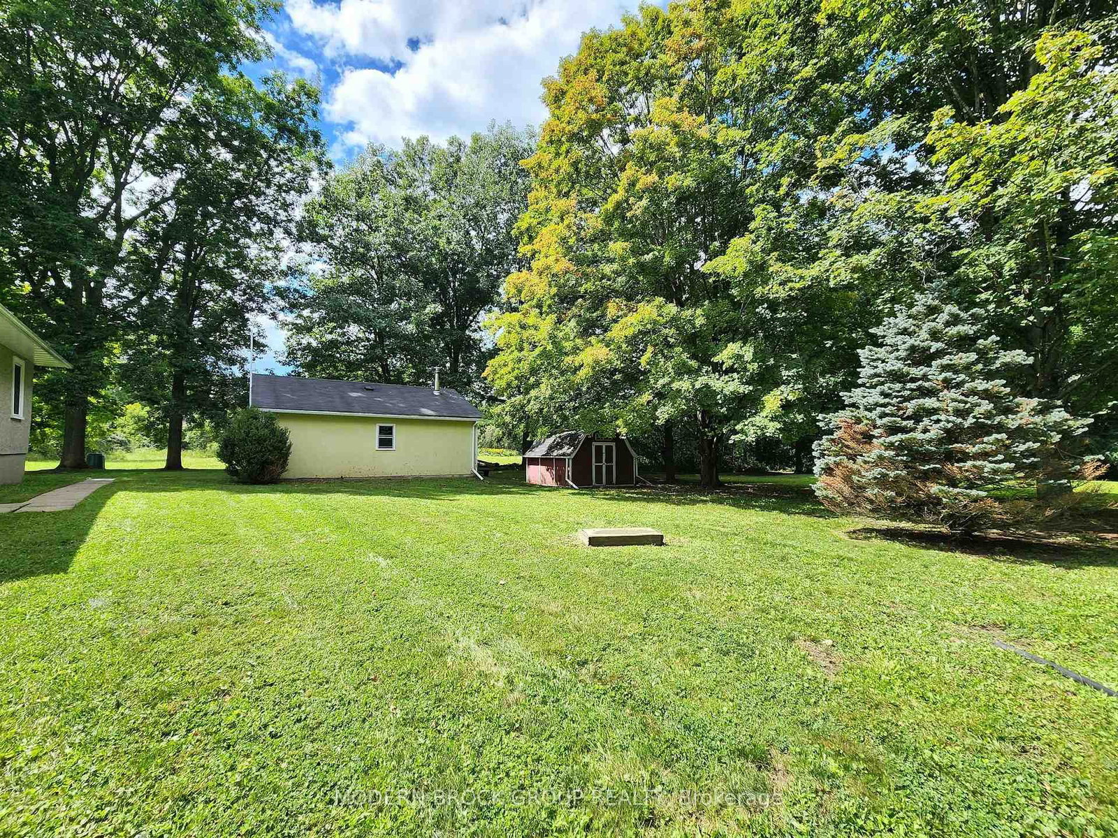 70 Victoria Road • Brockville, ON photo 30
