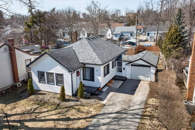 426 Wolsely Street • Peterborough, ON photo 2