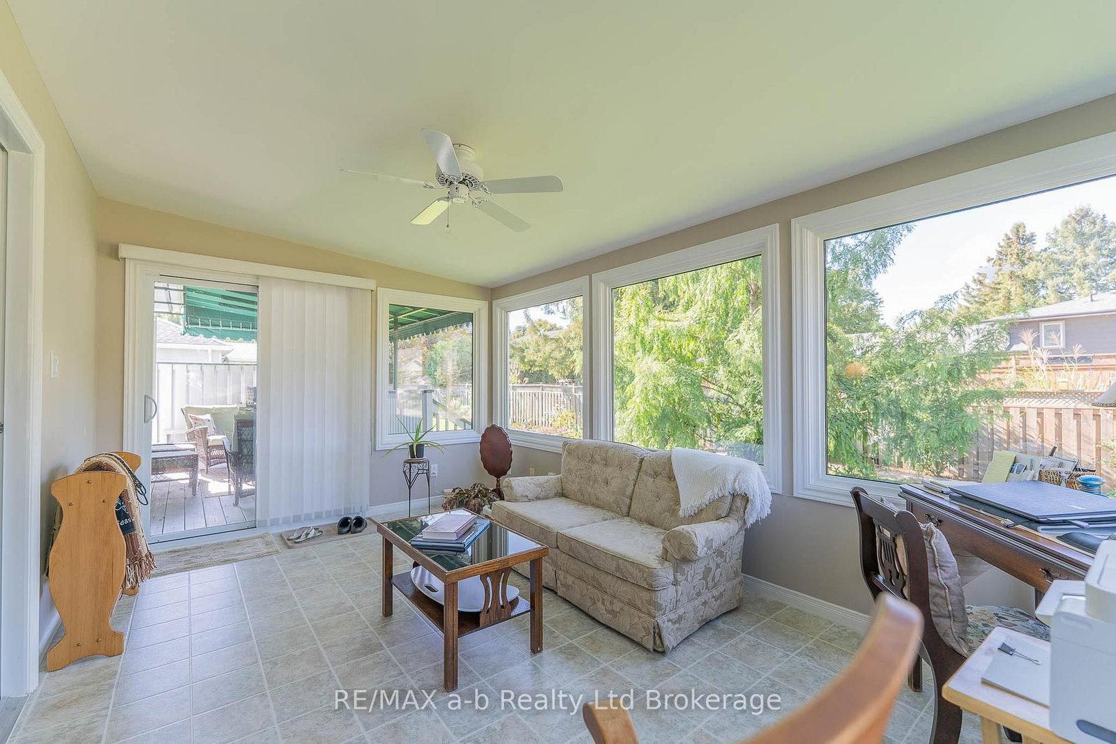 23 Armstrong Drive • Tillsonburg, ON photo 15
