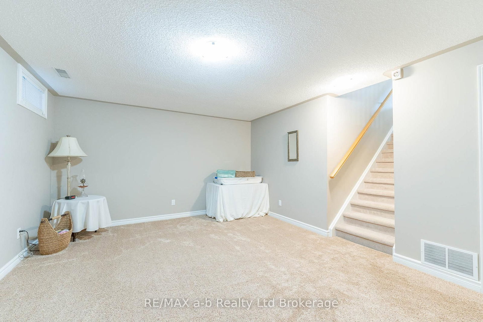 23 Armstrong Drive • Tillsonburg, ON photo 27
