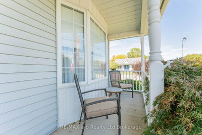23 Armstrong Drive • Tillsonburg, ON photo 5