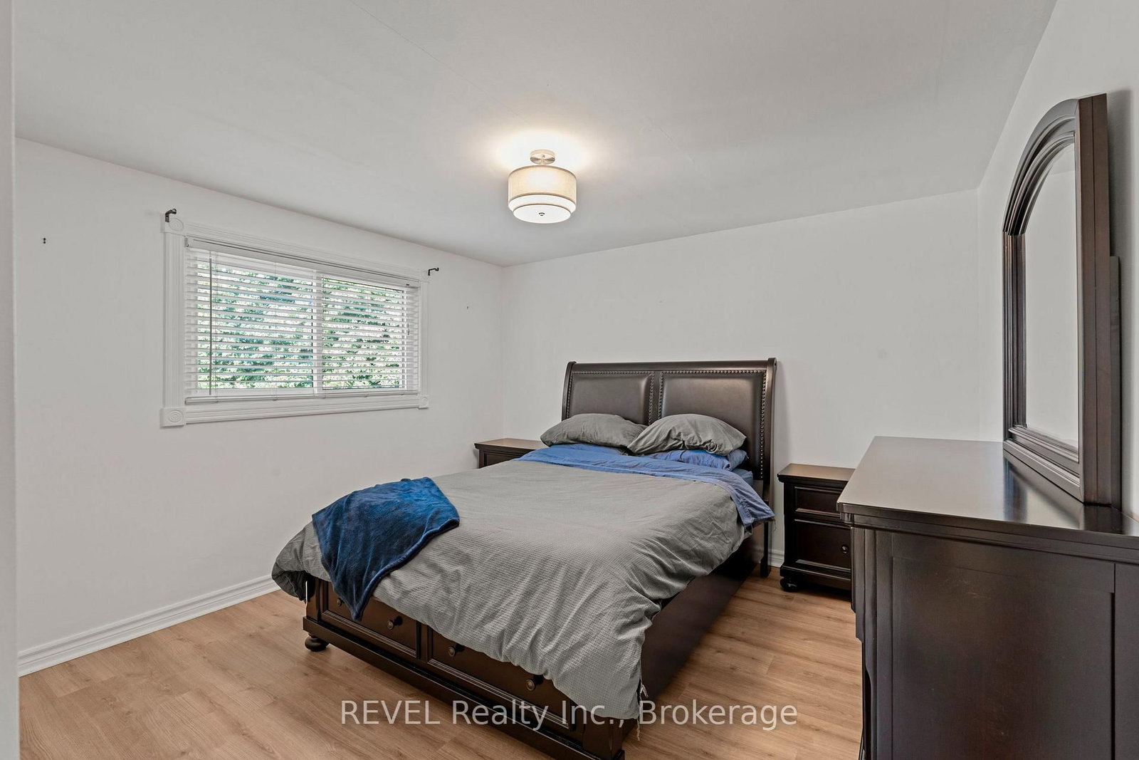 28 Black Knight Road • St. Catharines, ON photo 20