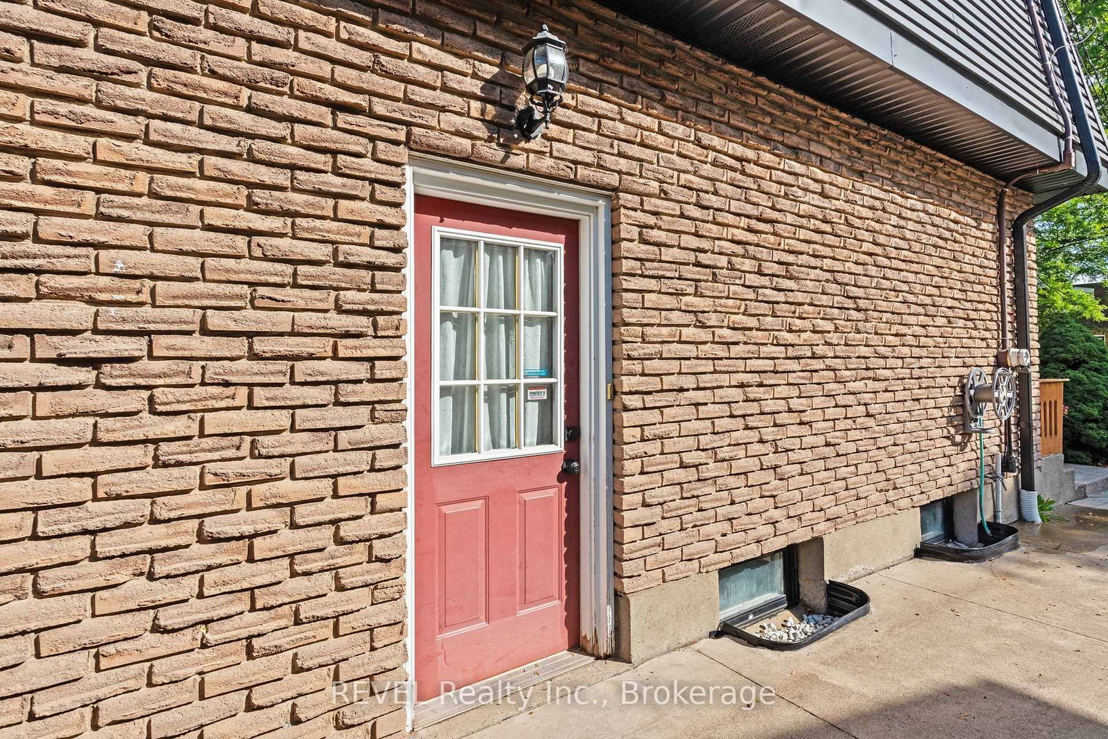 28 Black Knight Road • St. Catharines, ON photo 31