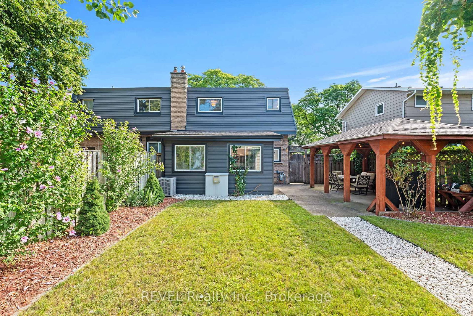 28 Black Knight Road • St. Catharines, ON photo 37