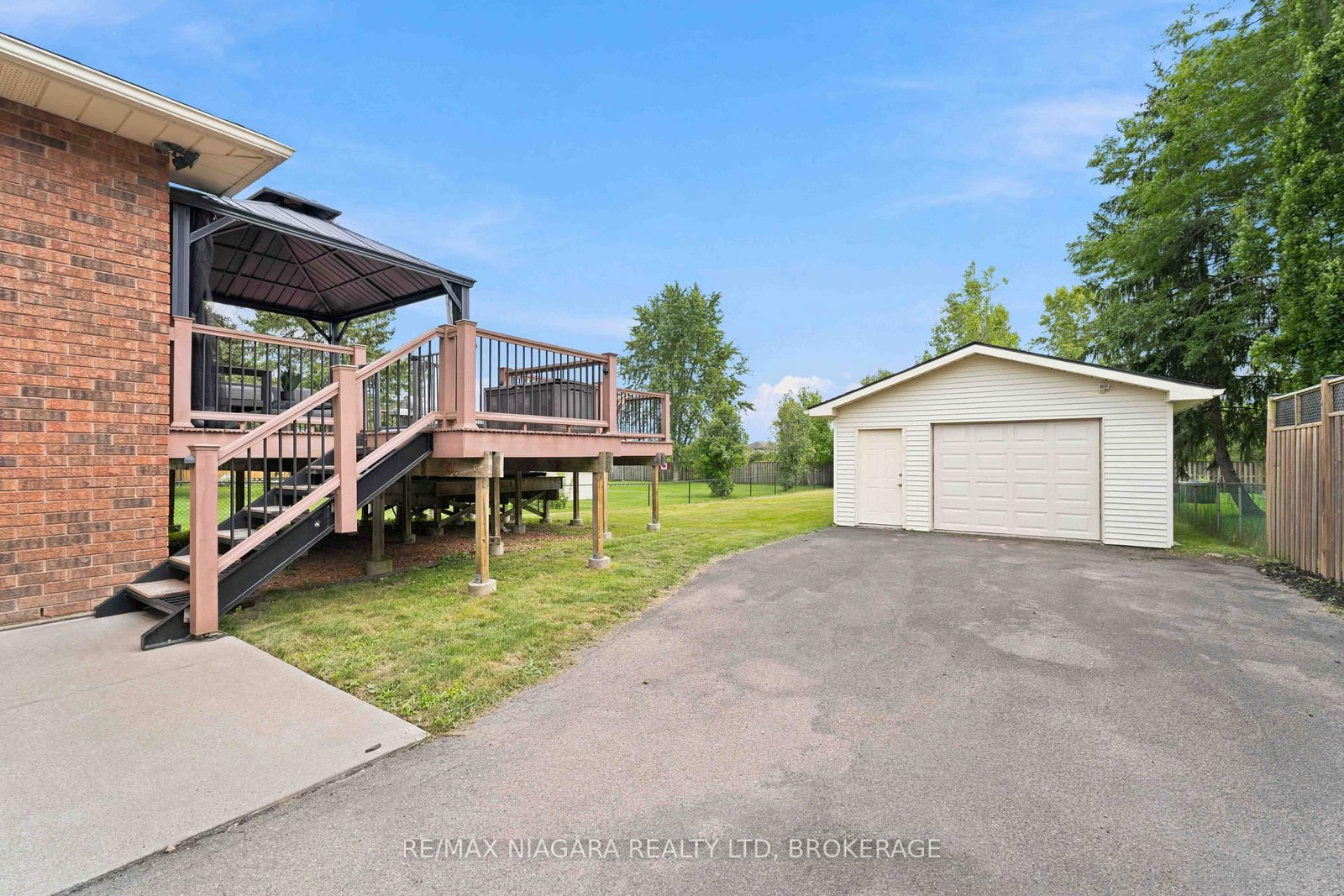 71 Sumbler Road • Welland, ON photo 33