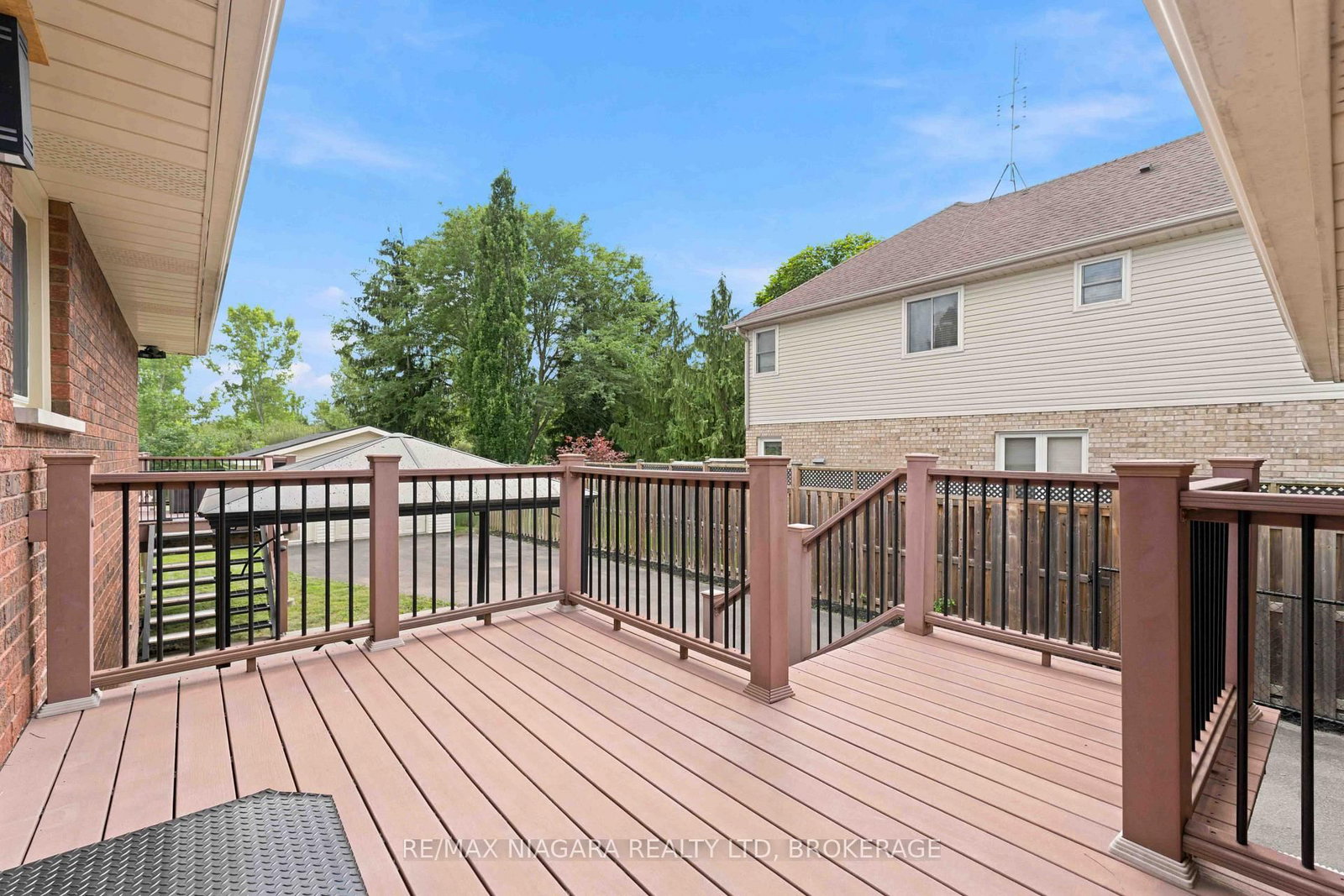 71 Sumbler Road • Welland, ON photo 44