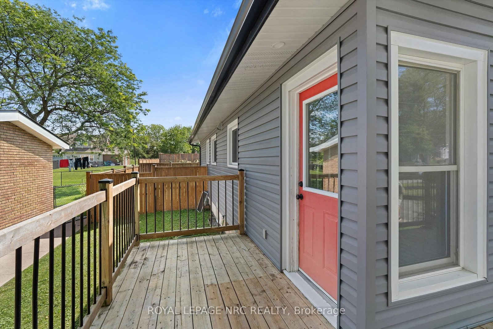 64 Welland Street N • Thorold, ON photo 21