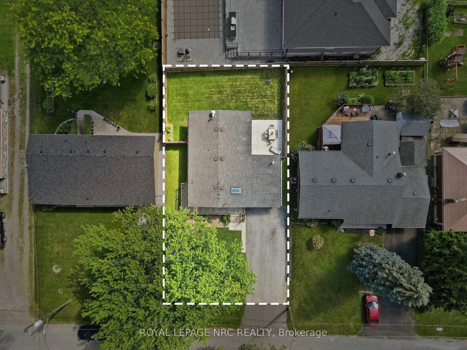 64 Welland Street N • Thorold, ON photo 41