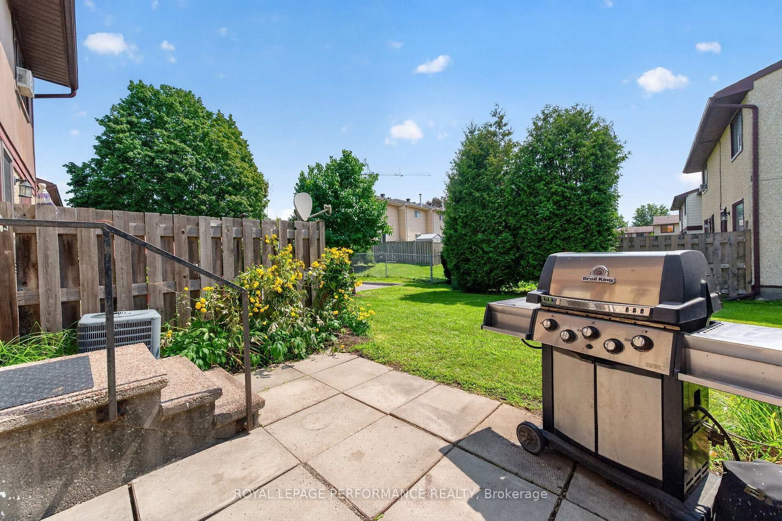 1288 Belgate Way • #10 • Ottawa, ON photo 30
