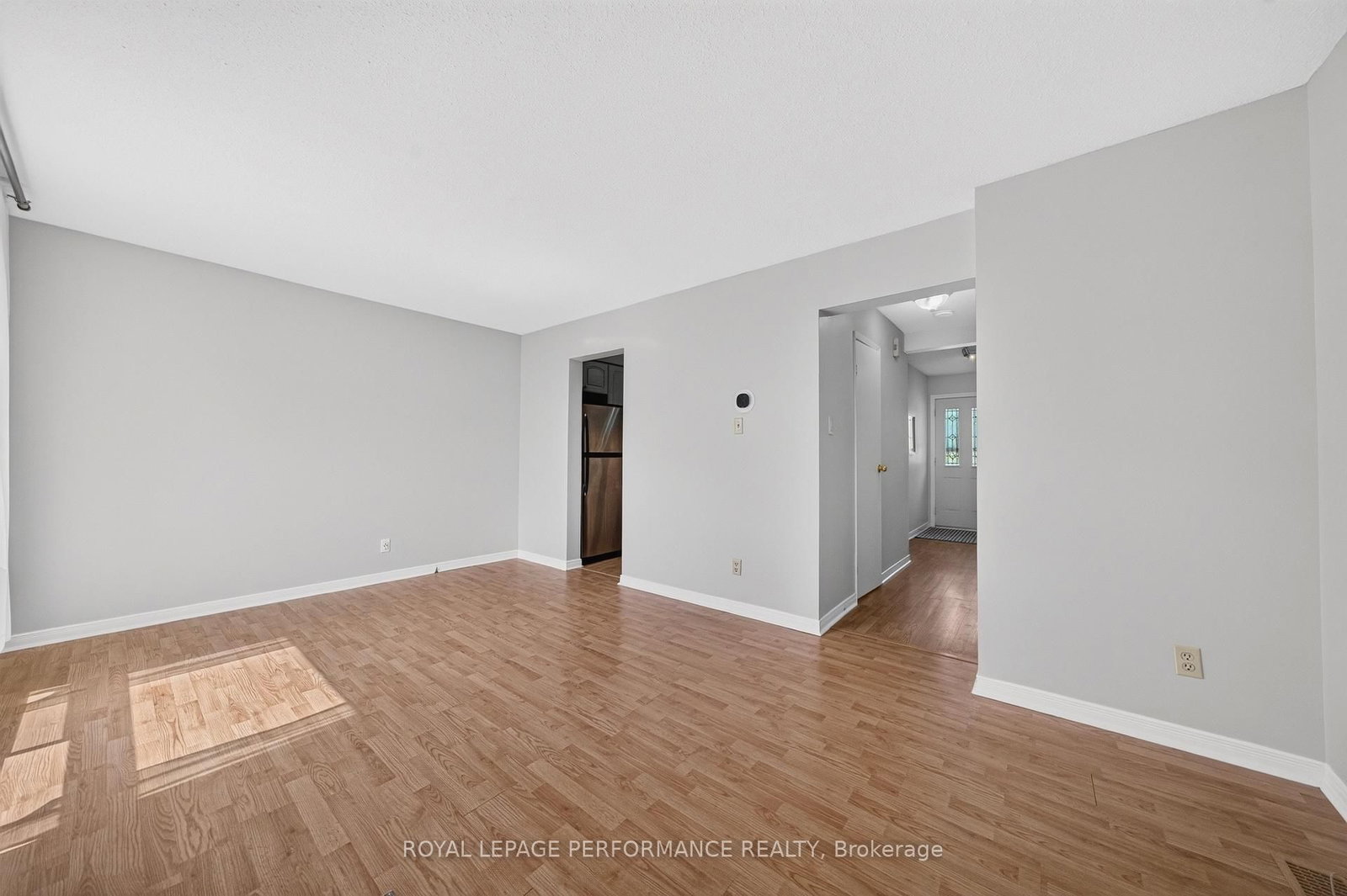 1288 Belgate Way • #10 • Ottawa, ON photo 4