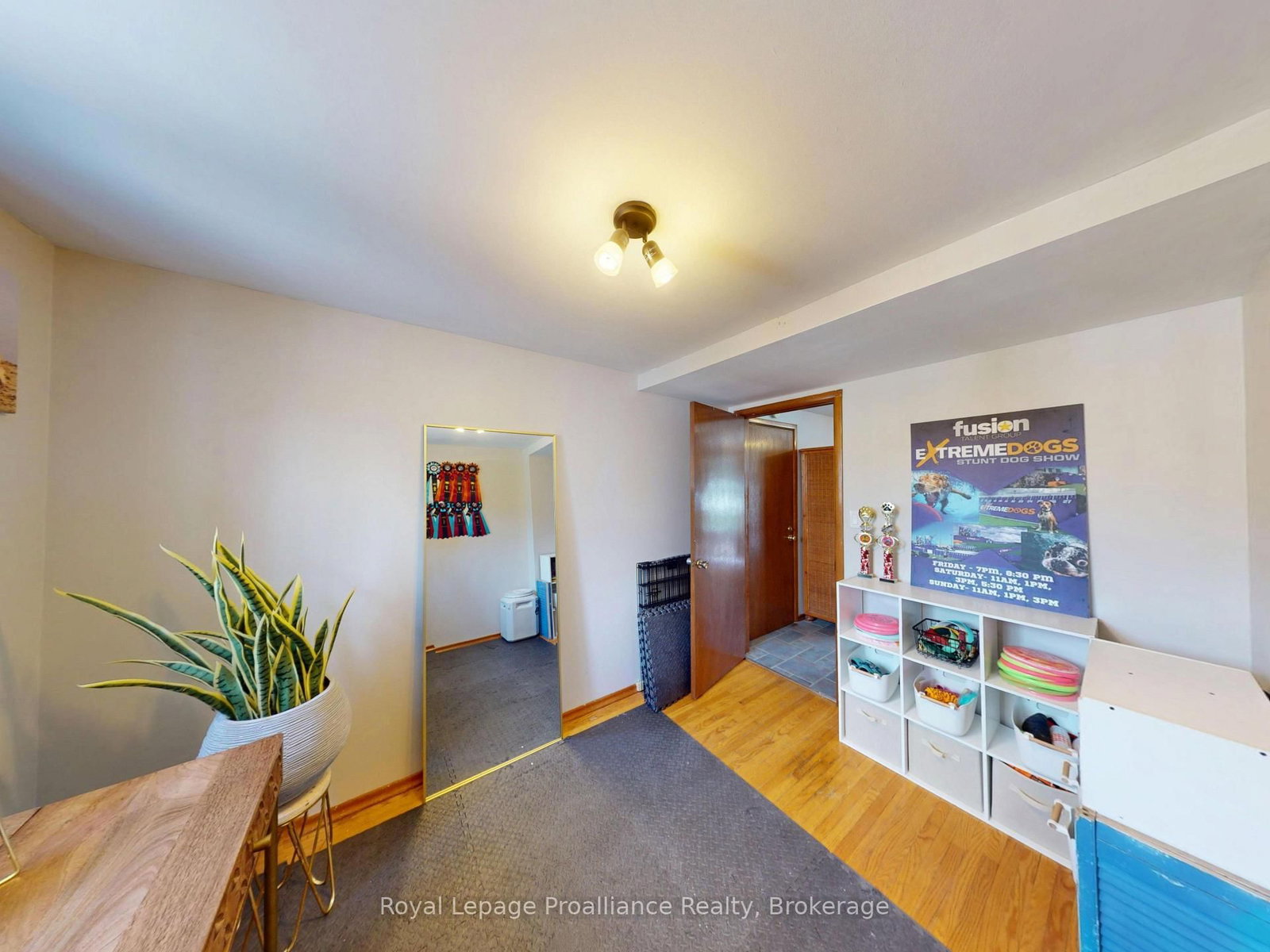 4 Richmond Grove • Belleville, ON photo 21