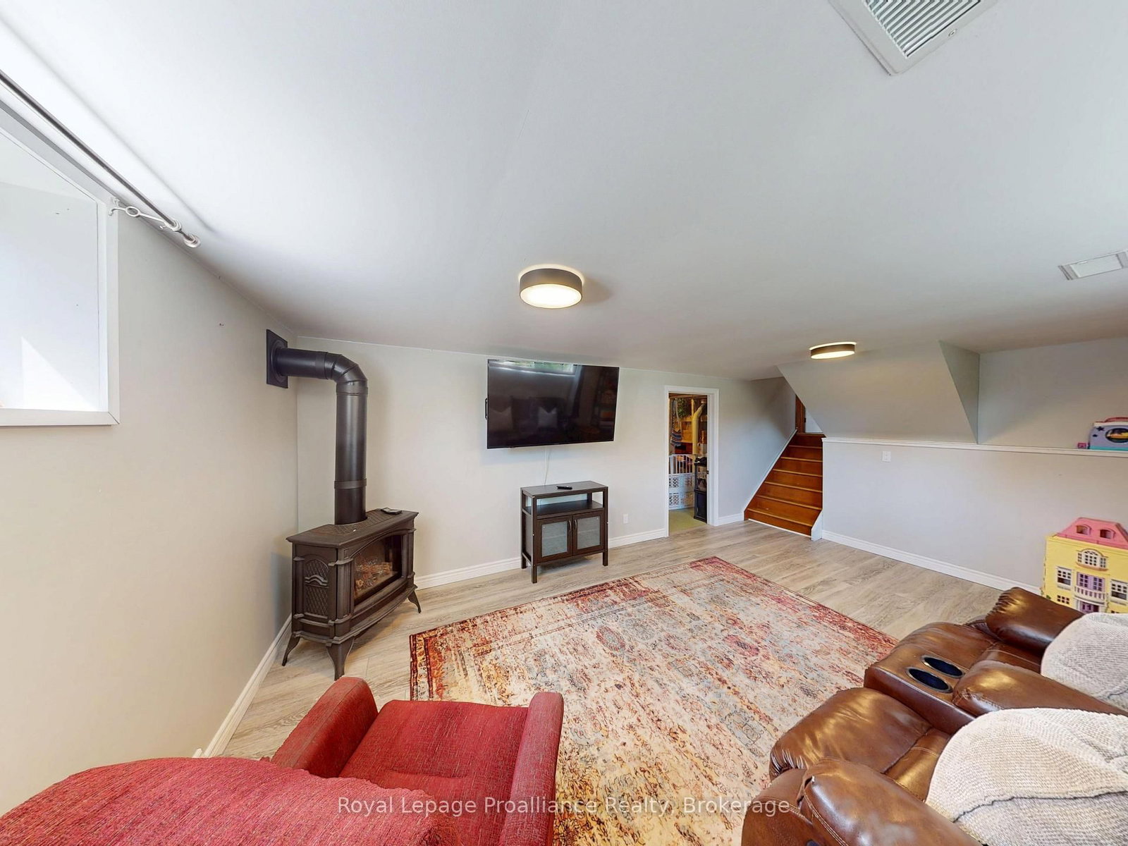 4 Richmond Grove • Belleville, ON photo 24