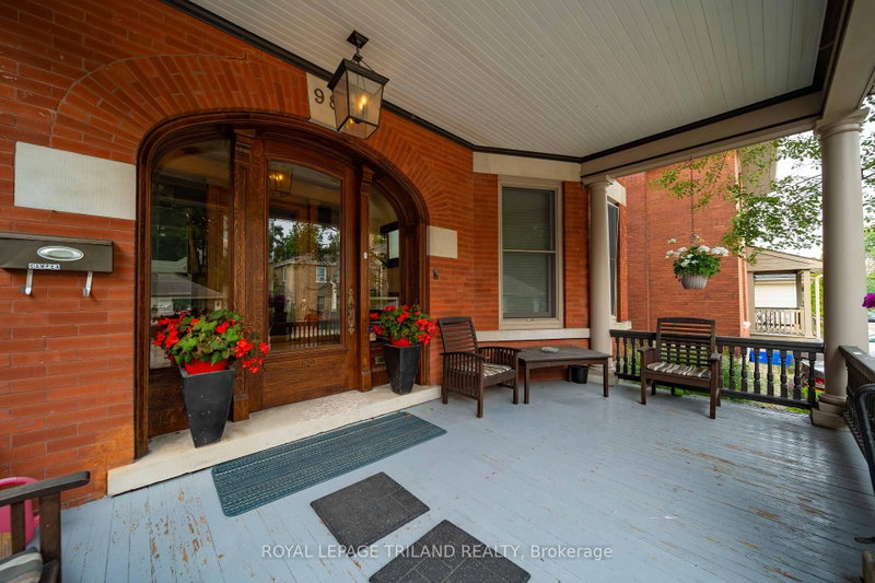 98 Central Avenue