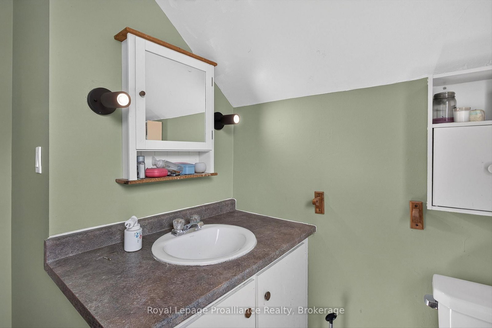 277 Reid Street • Peterborough, ON photo 38
