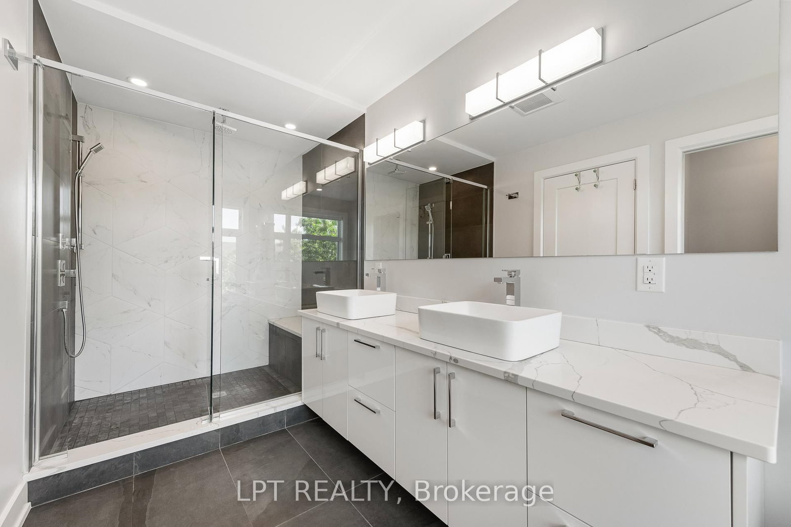 1740 ST BARBARA Street • Ottawa, ON photo 21