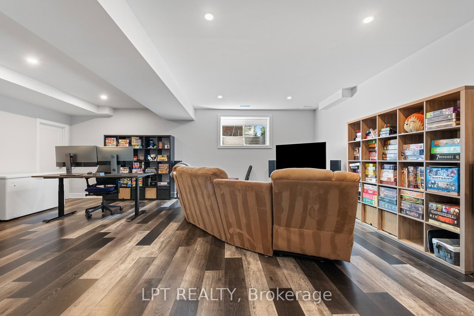 1740 ST BARBARA Street • Ottawa, ON photo 36