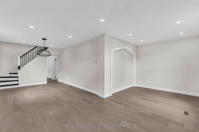 89 Elm Street • London East, ON photo 5