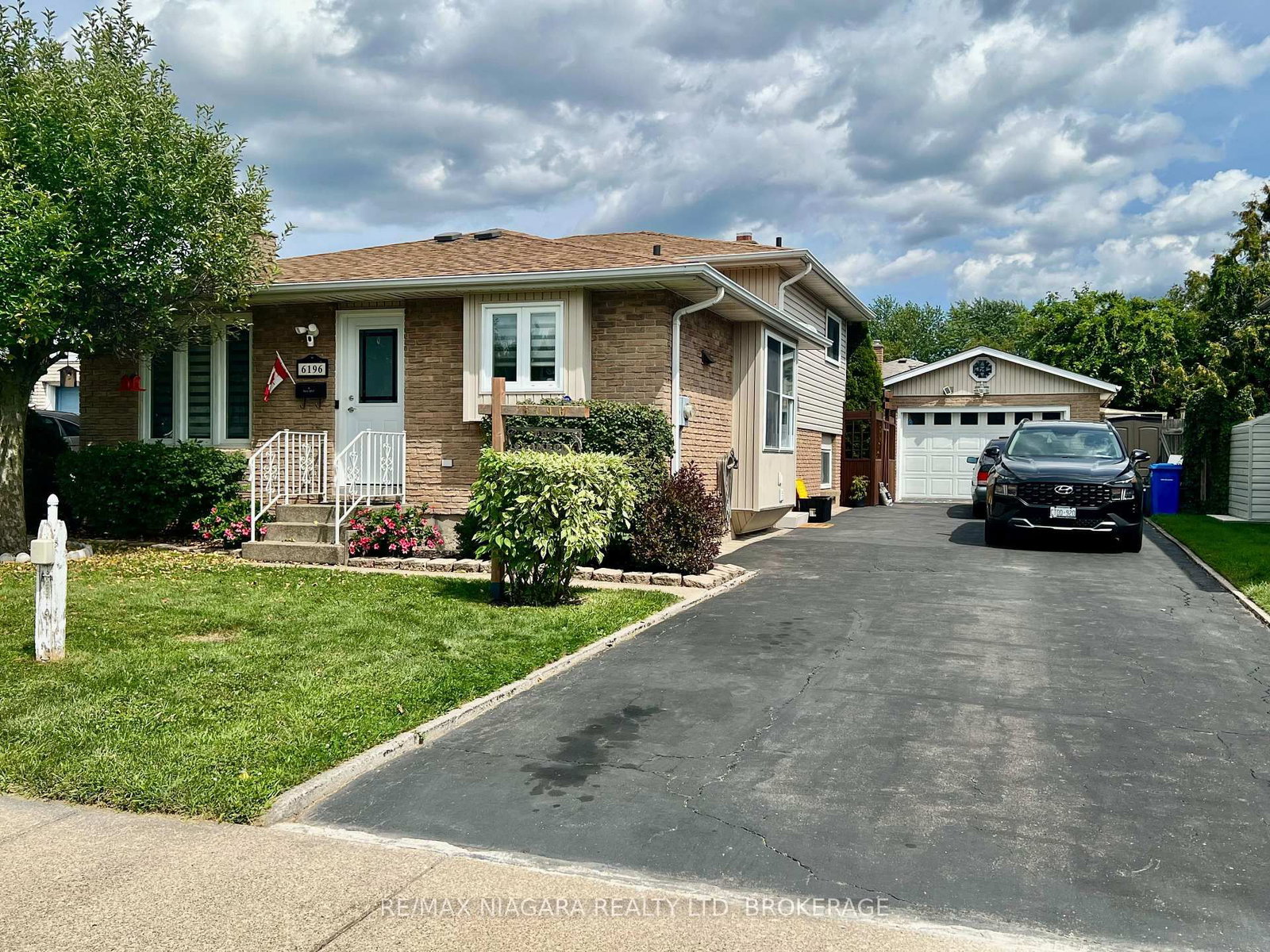 6196 Kirkland Drive • Niagara Falls, ON photo 1