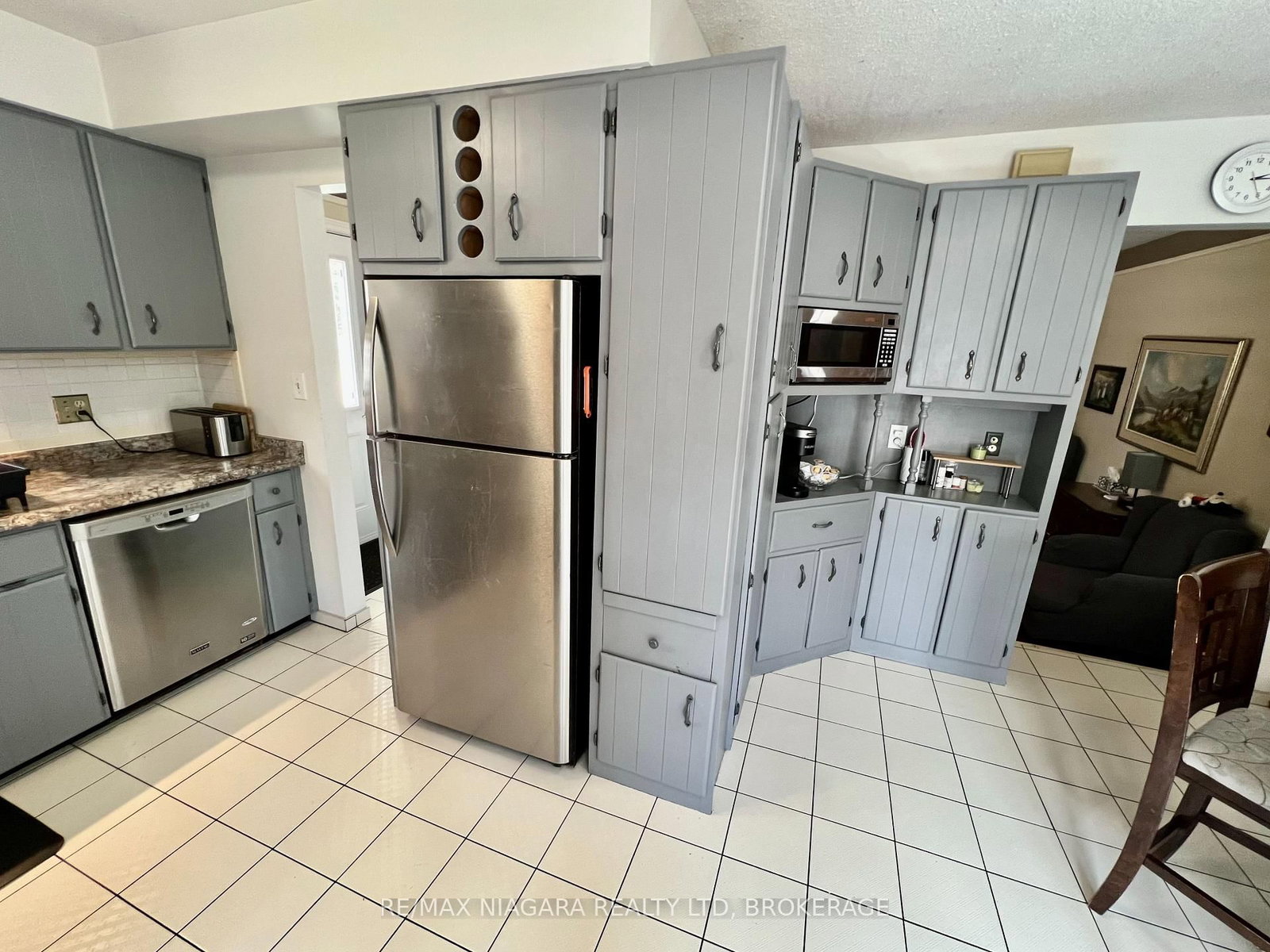 6196 Kirkland Drive • Niagara Falls, ON photo 12