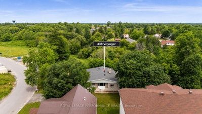 438 Voyageur Place • Russell, ON photo 5