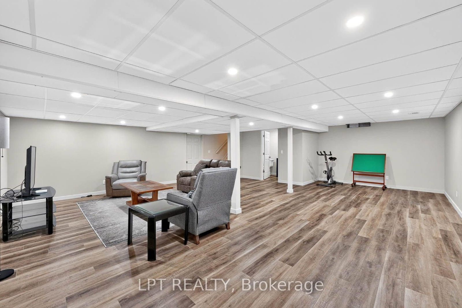 43 Liam Drive • Hamilton, ON photo 39
