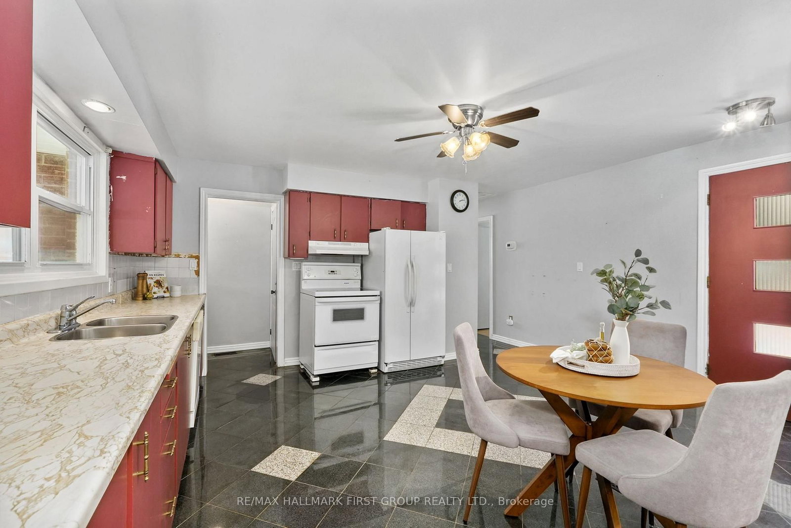 21 Gardiner Crescent • Cobourg, ON photo 13