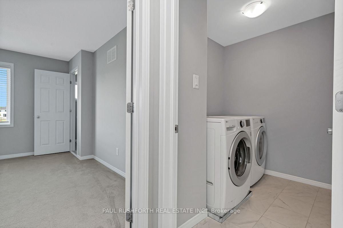 14 Riddell Street • Carleton Place, ON photo 17