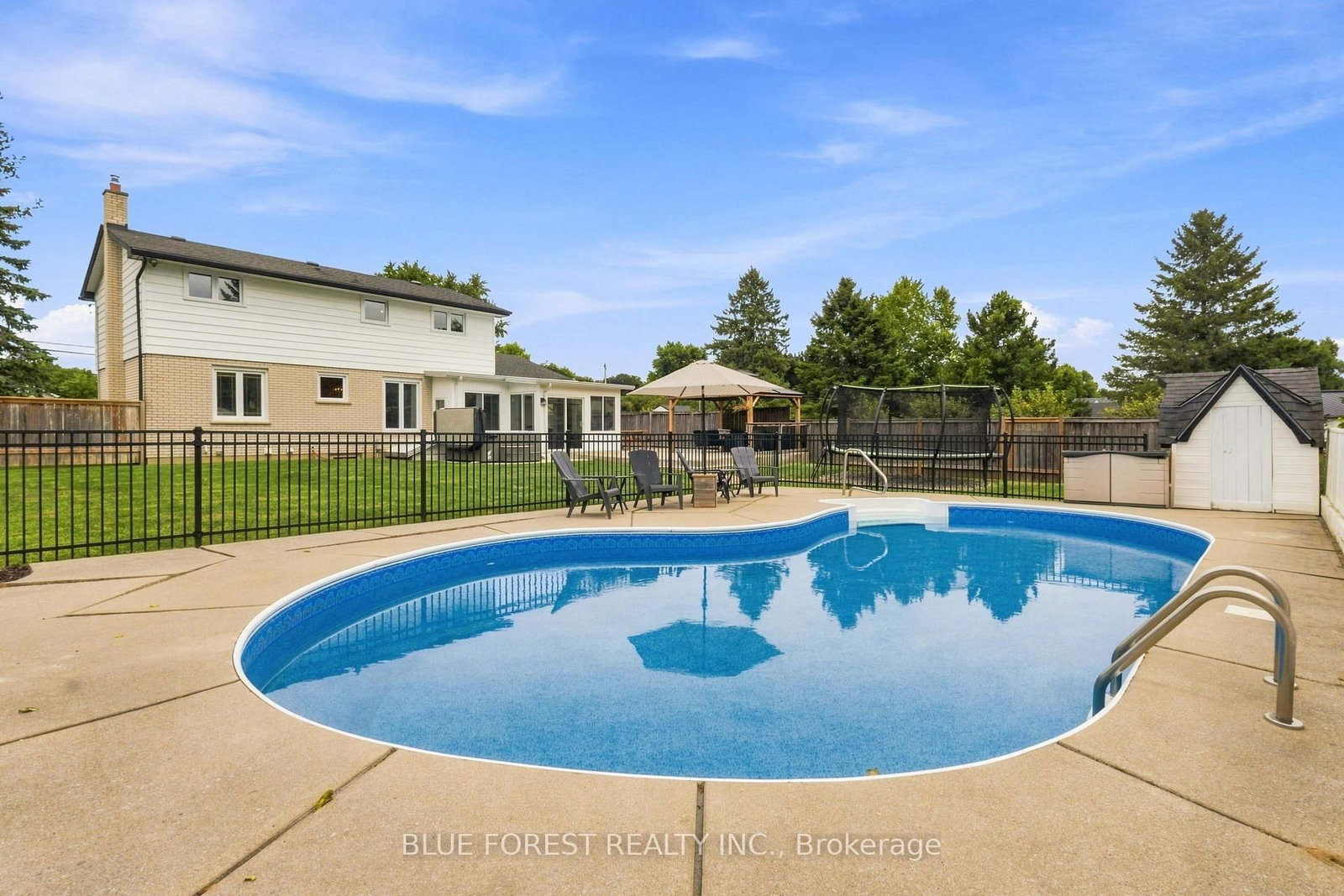 3629 Catherine Street, Thames Centre, photo 2