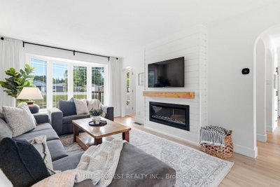 3629 Catherine Street • Thames Centre, ON photo 9