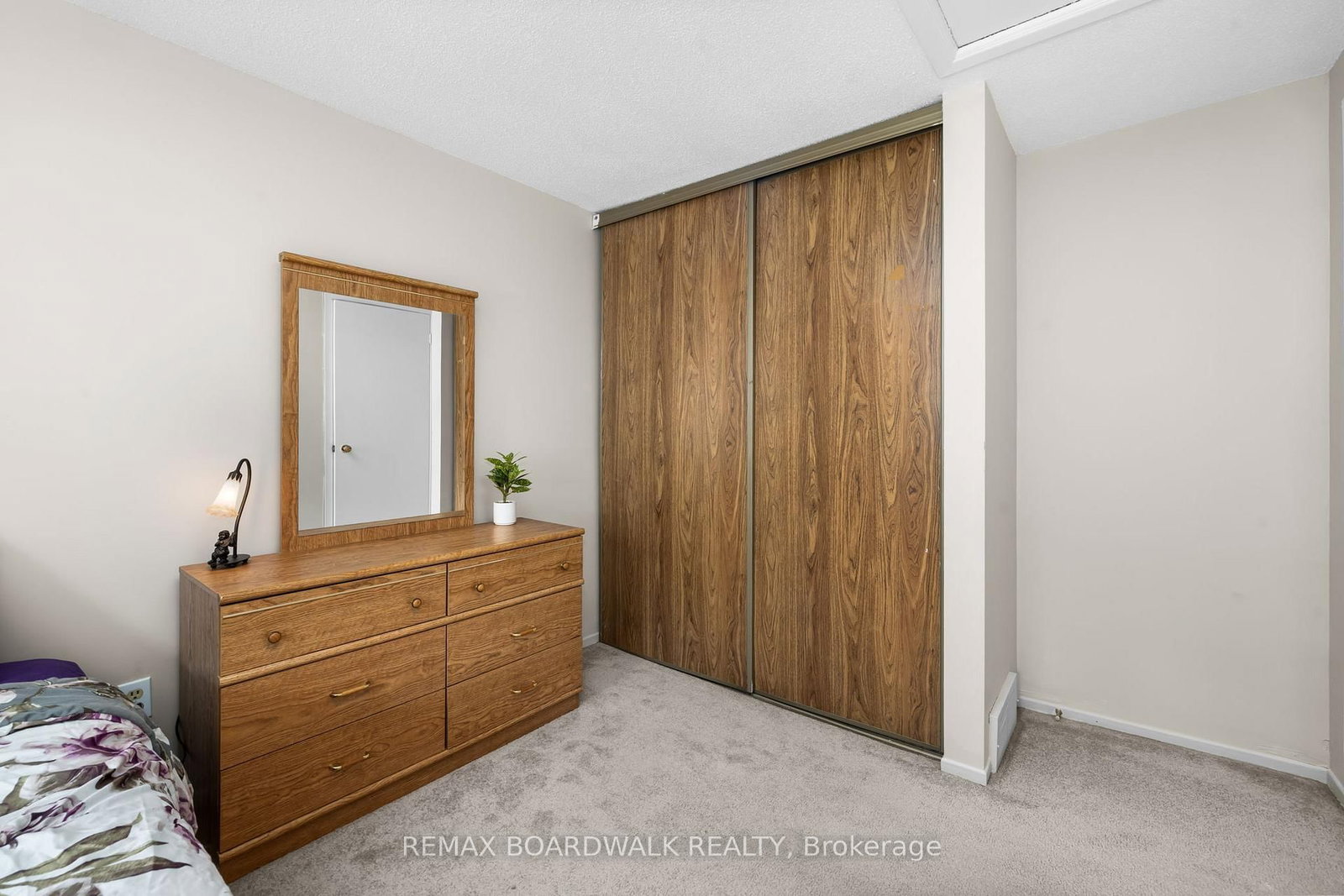 52 Baneberry Crescent • Ottawa, ON photo 22