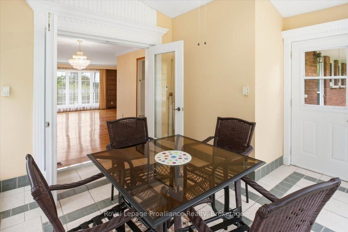 68 Riverside Parkway • Hastings, ON photo 12