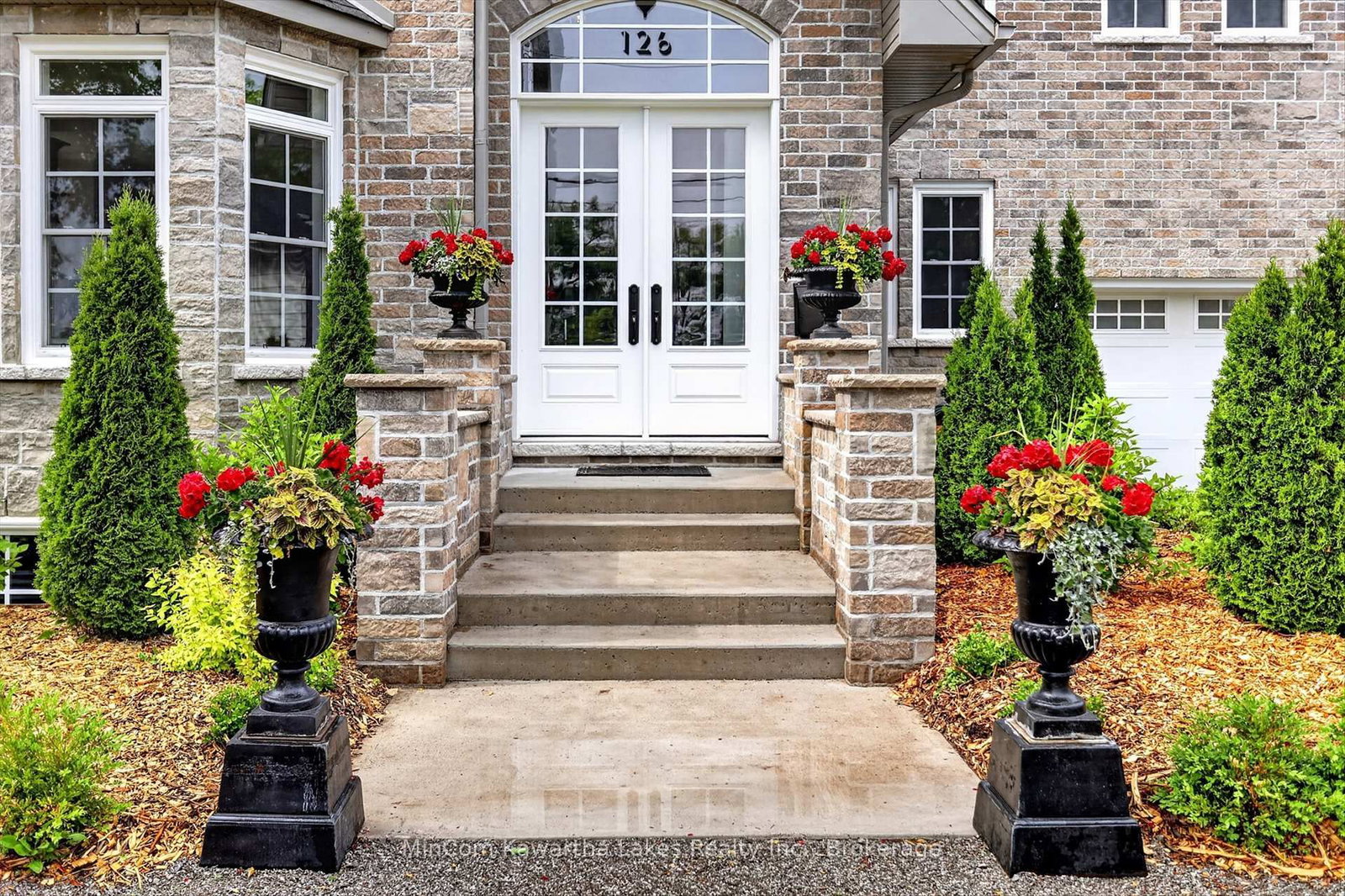 126 Maria Street • Peterborough, ON photo 4