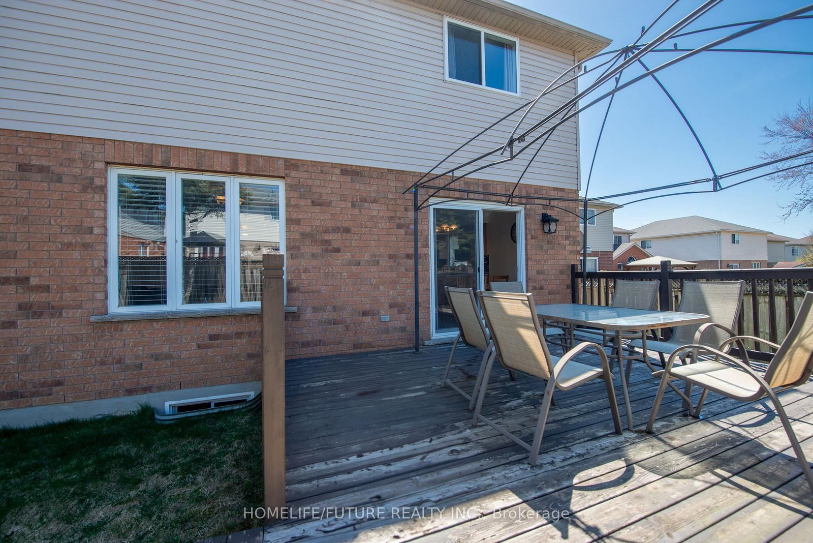 264 Holbeach Court • Waterloo, ON photo 20