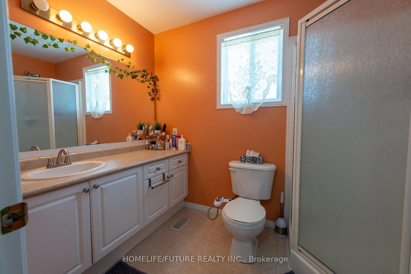 264 Holbeach Court • Waterloo, ON photo 33